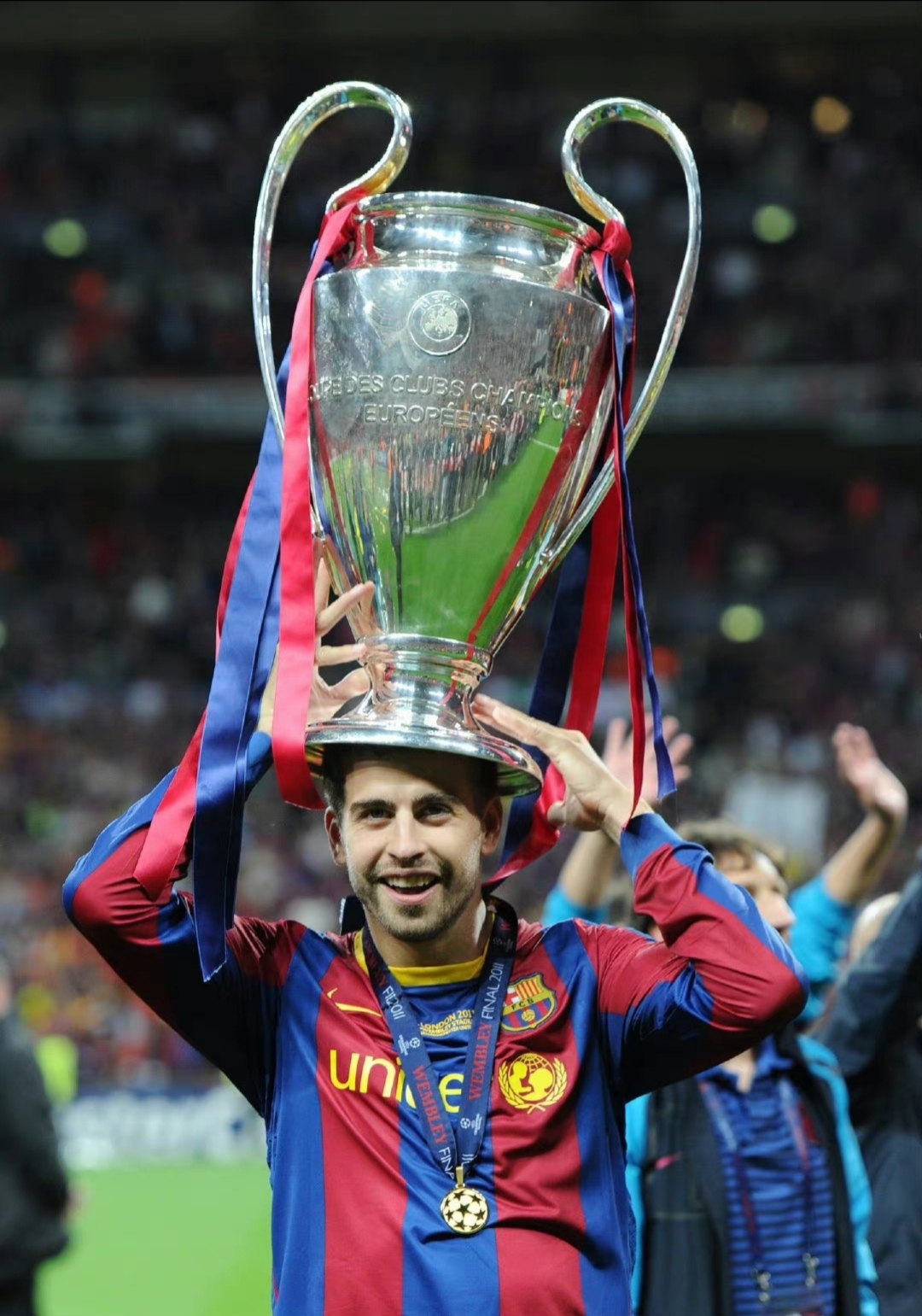 开云-包含赛地聚焦——意大利杯集结日热度飙升，浙江队官宣签约，赛场秩序良好，数据趋势出现新变化的词条-开云